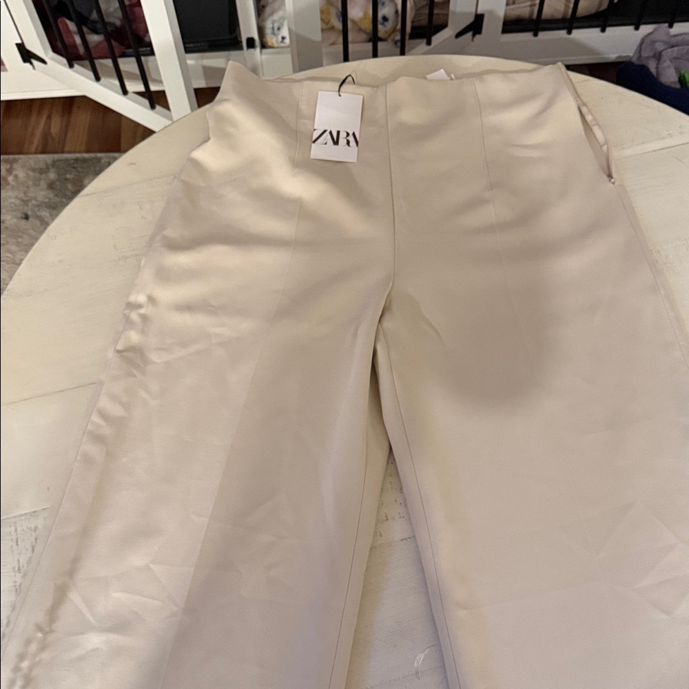 Zara Cream Capris